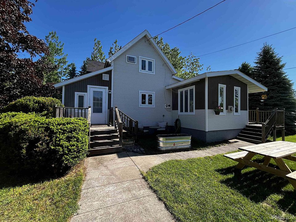 1st image of 46690 Naumkeg St