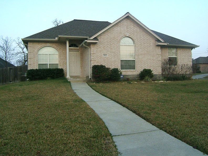 1st image of 3115 Pleasant Grove Dr