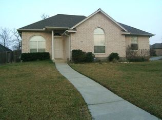 3115 Pleasant Grove Dr, College Station, TX 77845