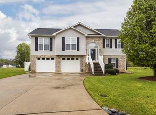 130 Fieldcreek Ct, Winston Salem, NC 27105