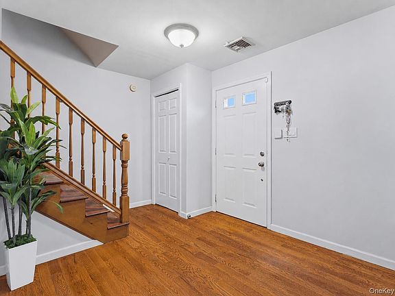 3rd image of 61 Zugibe Court