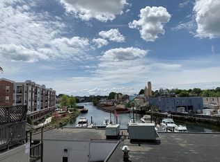 9 Wall St #204, Norwalk, CT 06850