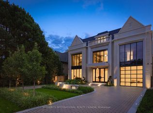 84 Old Forest Hill Rd, Toronto, ON M5P2R5