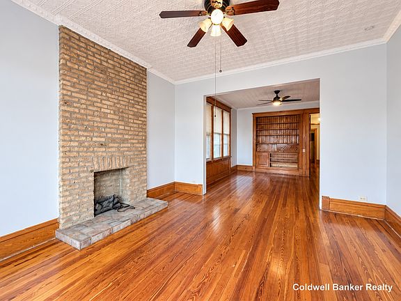 3rd image of 3246 W North Ave APT 2
