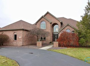 7657 Indian Springs Rd, Maumee, OH 43537