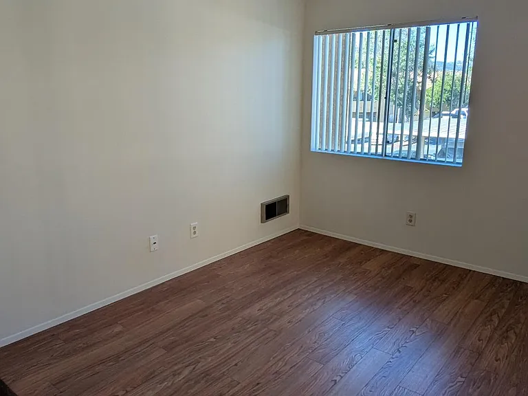 203 Woodland Pkwy #239 — Photo 24