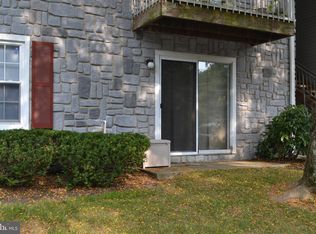 31 Barberry Ct, Lawrence Township, NJ 08648