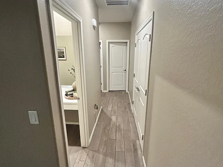 2710 N Mulberry Pl — Photo 8