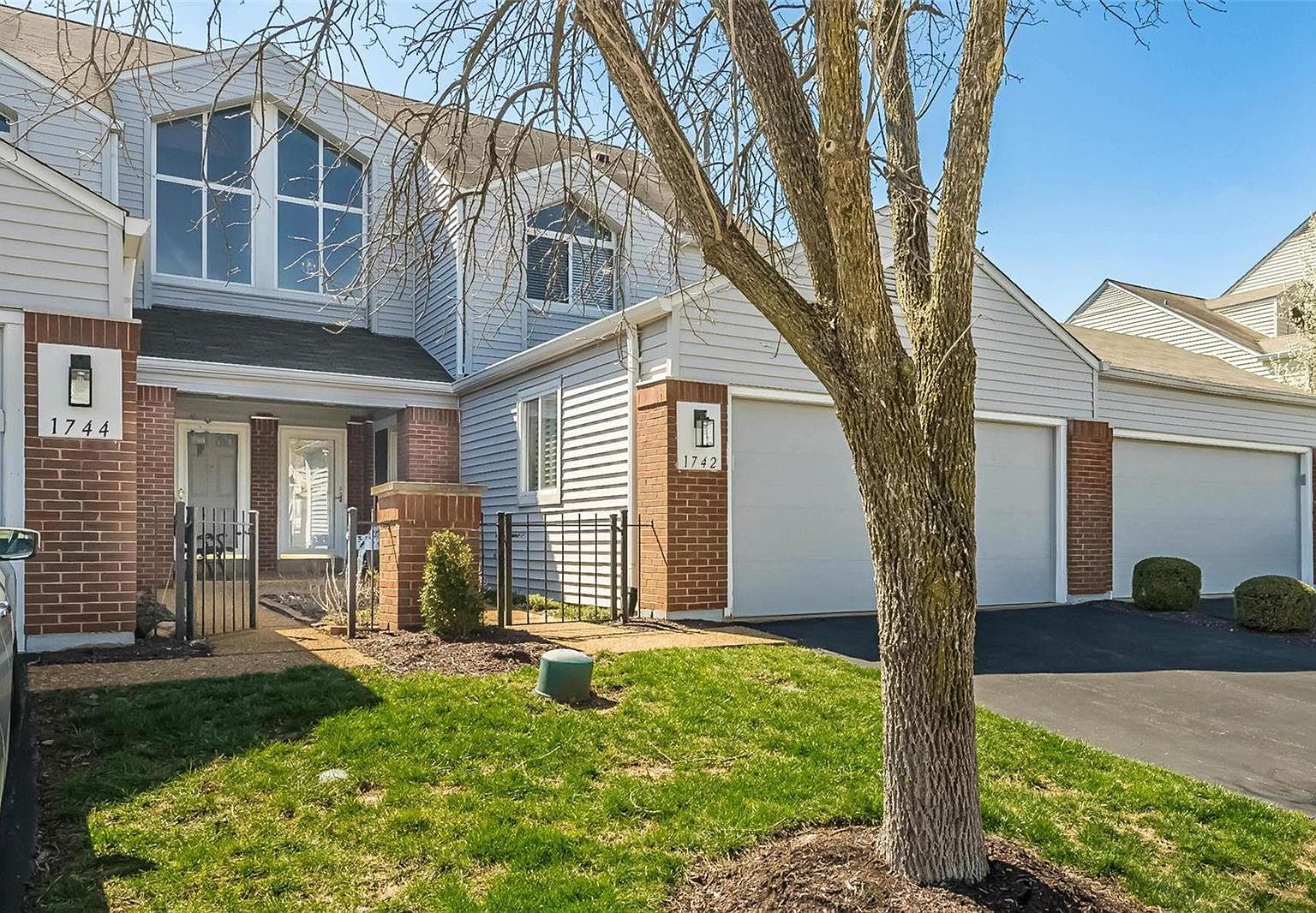 1742 Highview Circle Ct, Ballwin, MO 63021 | Zillow