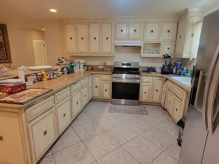 8009 Rose St — Photo 10