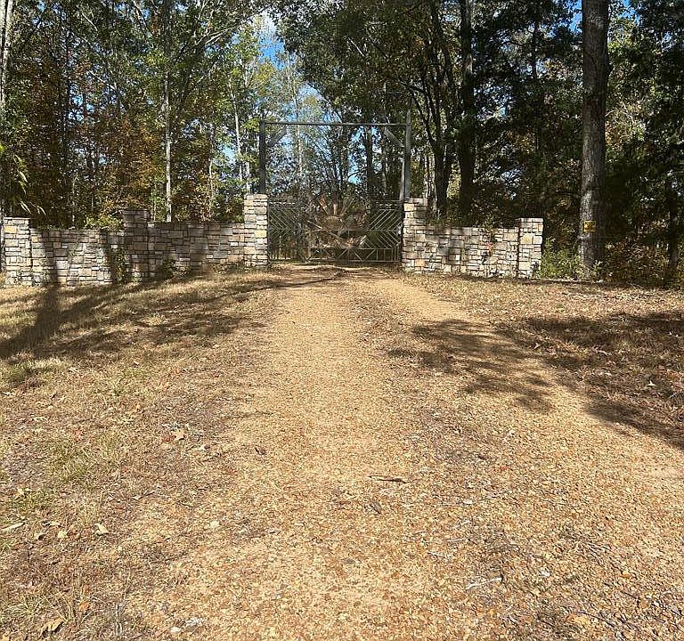 1st image of 269 Meyer Ln