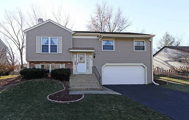1st image of 306 E Country Dr