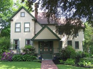 47 Bloomfield St, Lexington, MA 02421