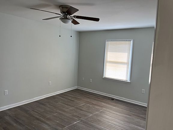 4th image of 4602 Pheasant Dr