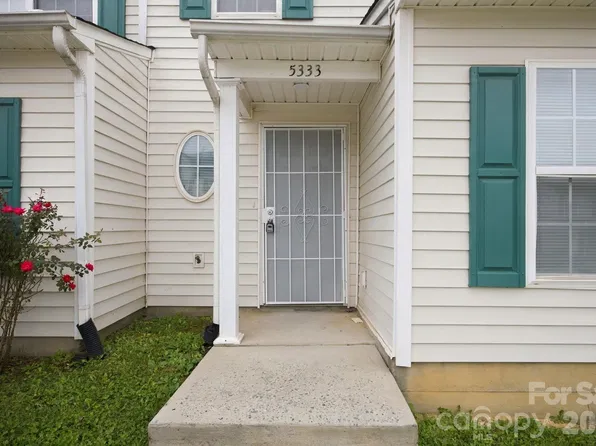 5333 Esther Ln, Charlotte, NC 28214