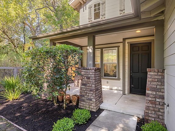 5th image of 9 Laurelwood Drive