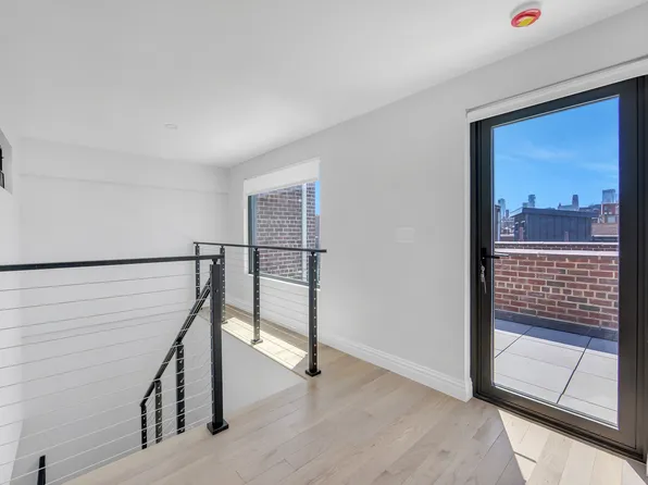 780 Greenwich Street image 11 of 15