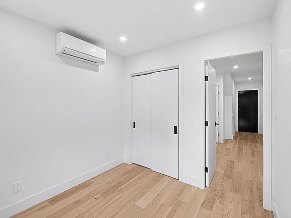 4th image of 183 Green St APT 2R