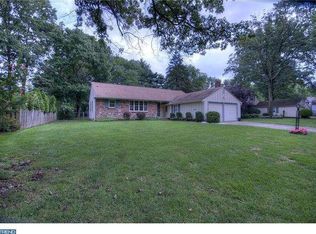 254 Redstone Rdg, Cherry Hill, NJ 08034