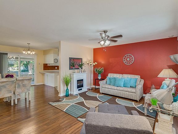 3rd image of 10730 W Cinnebar Ave