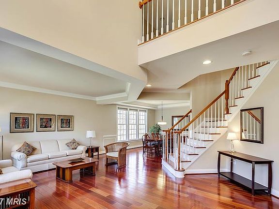 3rd image of 21409 Goshen Park Ct