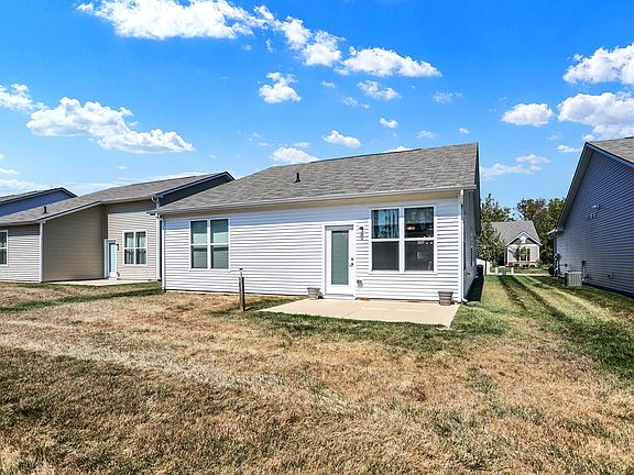 3rd image of 4613 Mimosa Dr