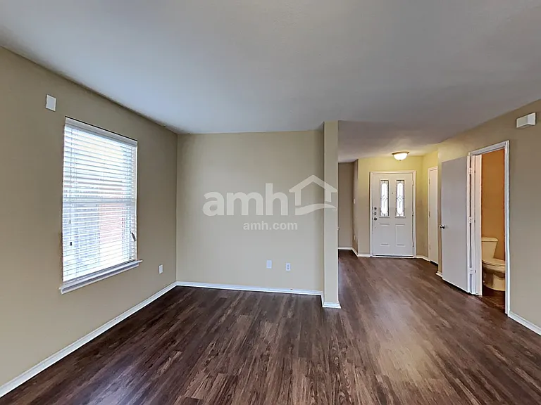 1618 Withers Way — Photo 7