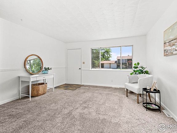 5th image of 1506 Carmelita Ct