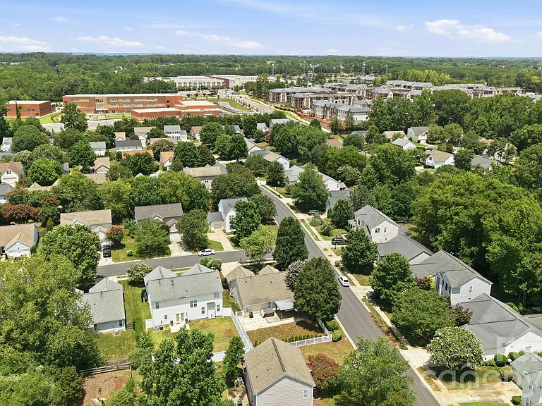 9501 Constitution Hall Dr — Photo 42