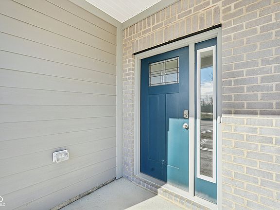 7th image of this home