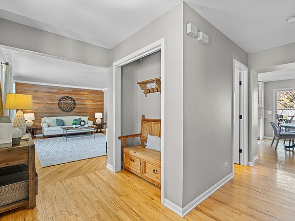 3rd image of 2450 Tanglewood Dr