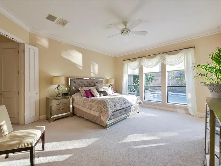 14810 Tumbling Falls Ct — Photo 13