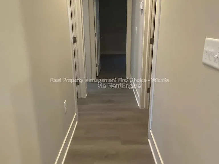 4610 S Kessler Cir — Photo 9