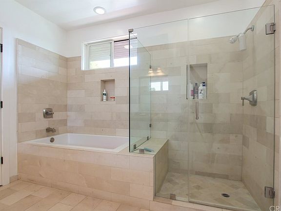 4th image of 4440 Talofa Ave #201