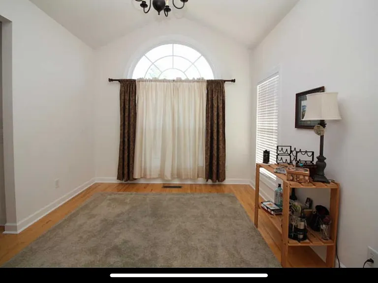 110 Smathers Dr — Photo 9