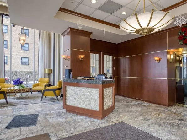 Prospect Tower, 1626 N Prospect Ave #C991549fc, Milwaukee, WI 53202