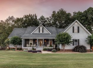 107 Cypress Dr, Demopolis, AL 36732