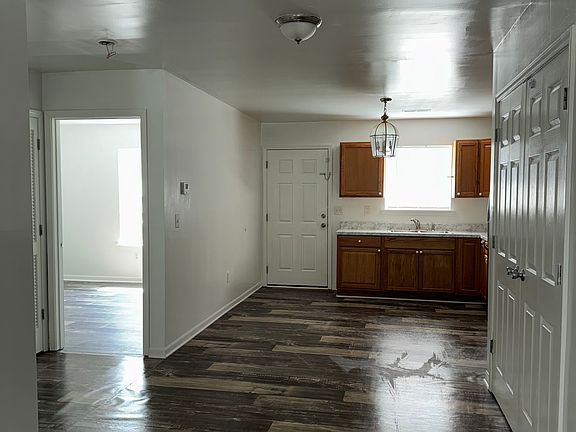 5th image of 715 Old Dora Rd #B