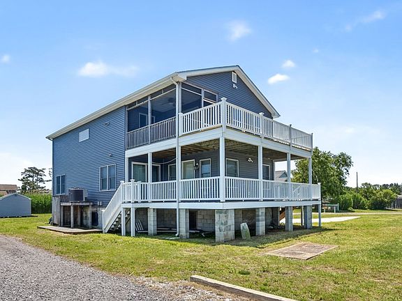 4th image of 5061 Bay Colony