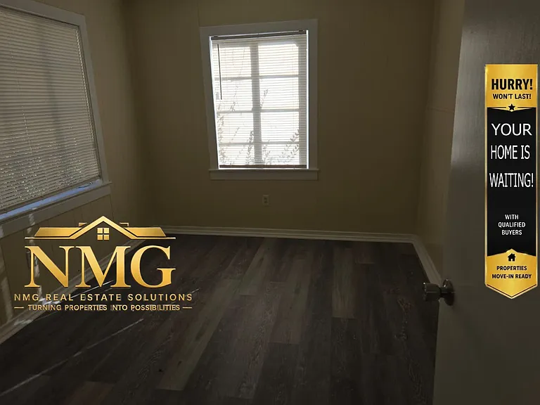 3511 Sykes Park Dr — Photo 2