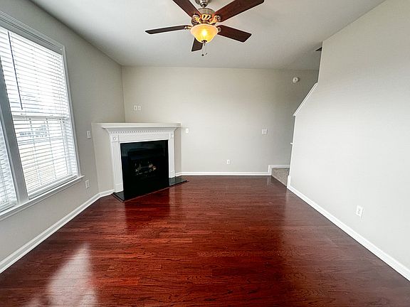 2nd image of 249 Payton Dr