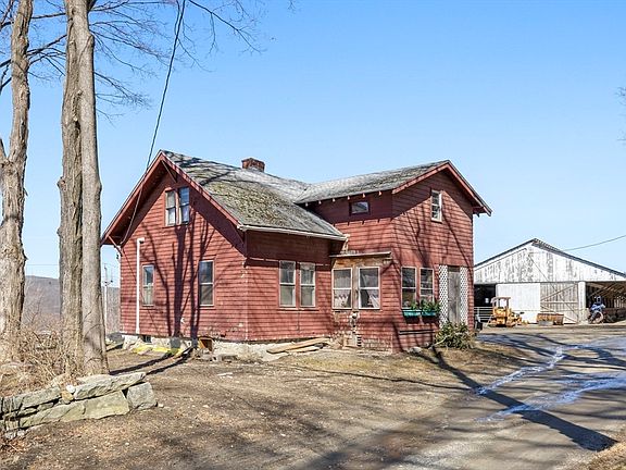 3rd image of 22-25 Macomber Rd