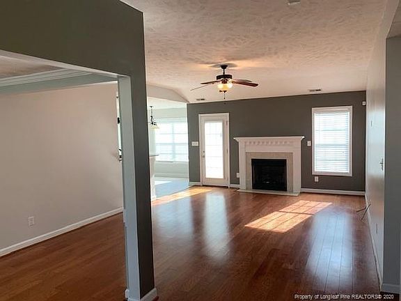 2nd image of 281 Thorncliff Dr