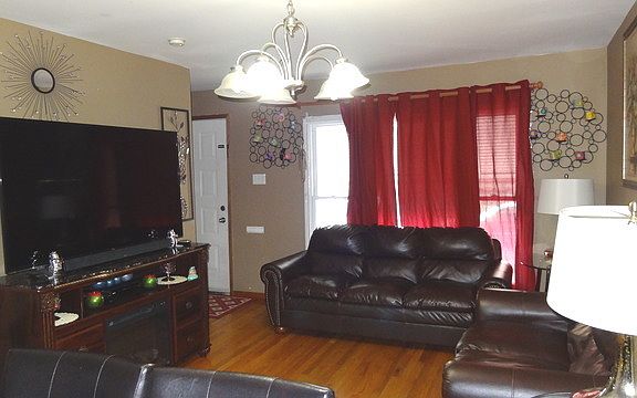 2nd image of 115 48th Ave