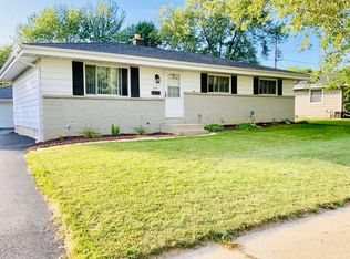 214 Western Ave, Waukesha, WI 53188