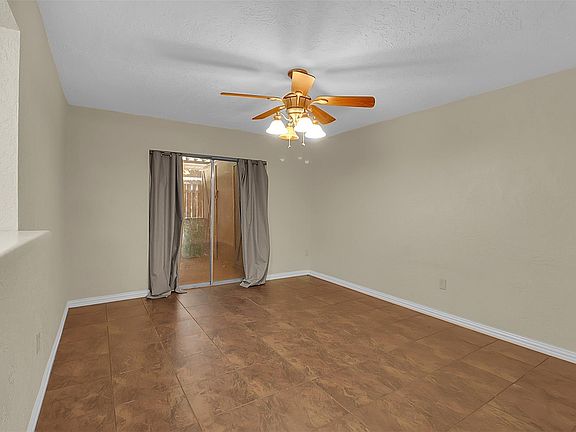 5th image of 1304 Ward Rd #5