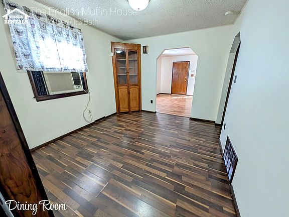 5th image of 3037 Miller Ave