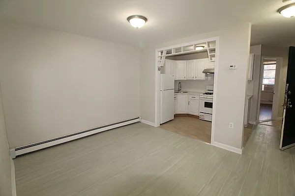 Rented by Compass | media 12