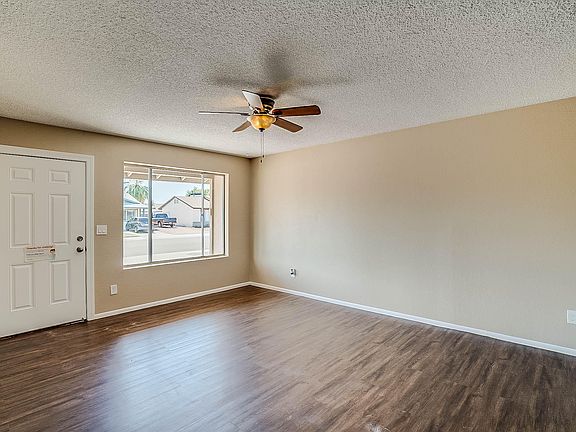 4th image of 6332 W Carol Ave