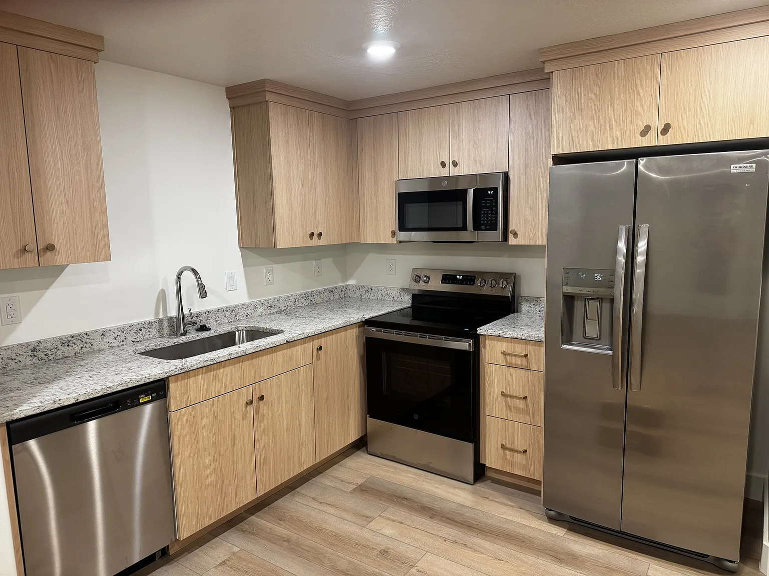 Brand New Basement Apartment - 3BR/2BA — Photo 3